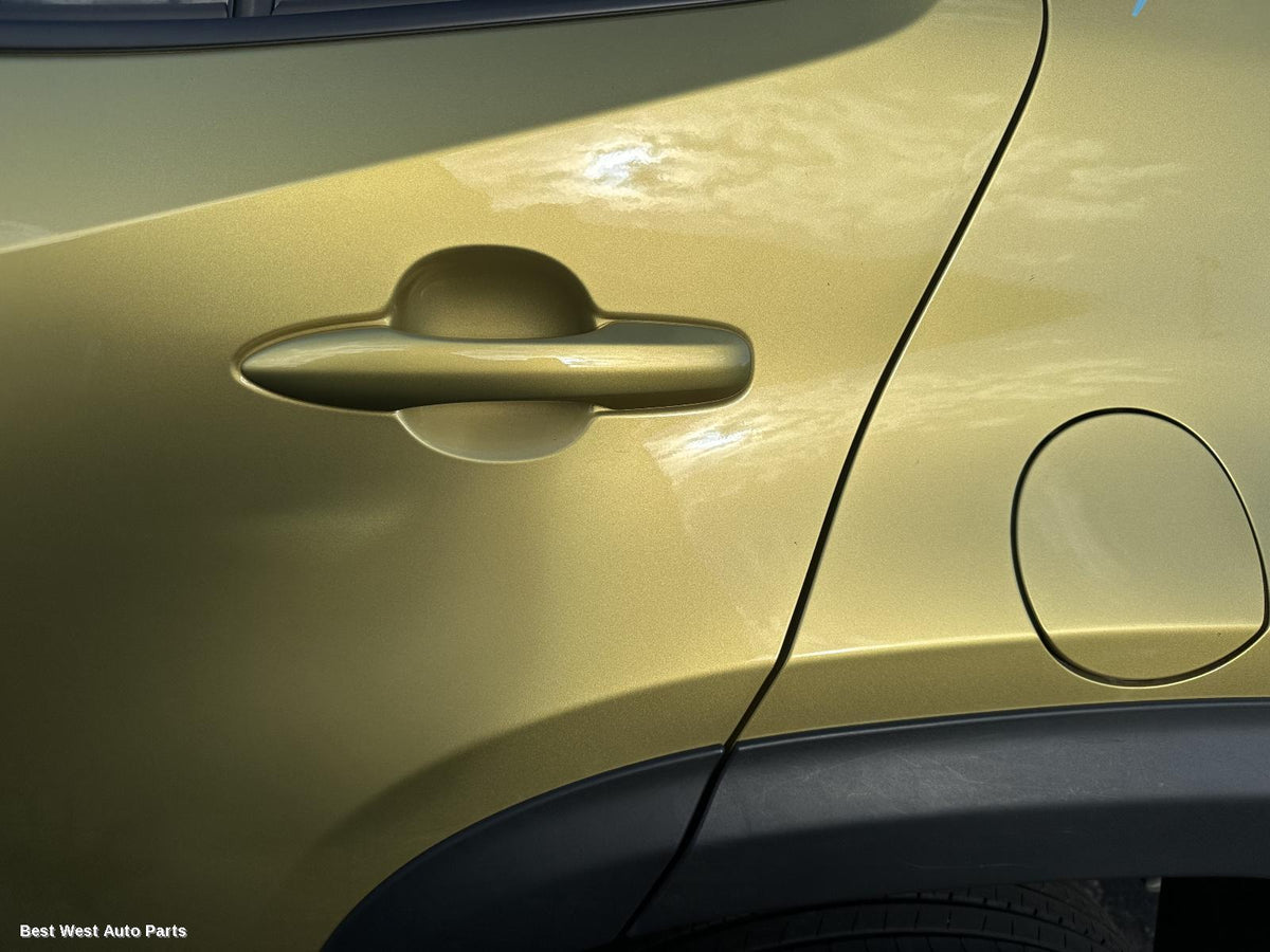2021 TOYOTA YARIS CROSS Door Handle