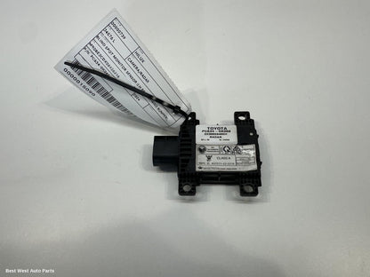 2024 TOYOTA HILUX REVERSE_CAMERA