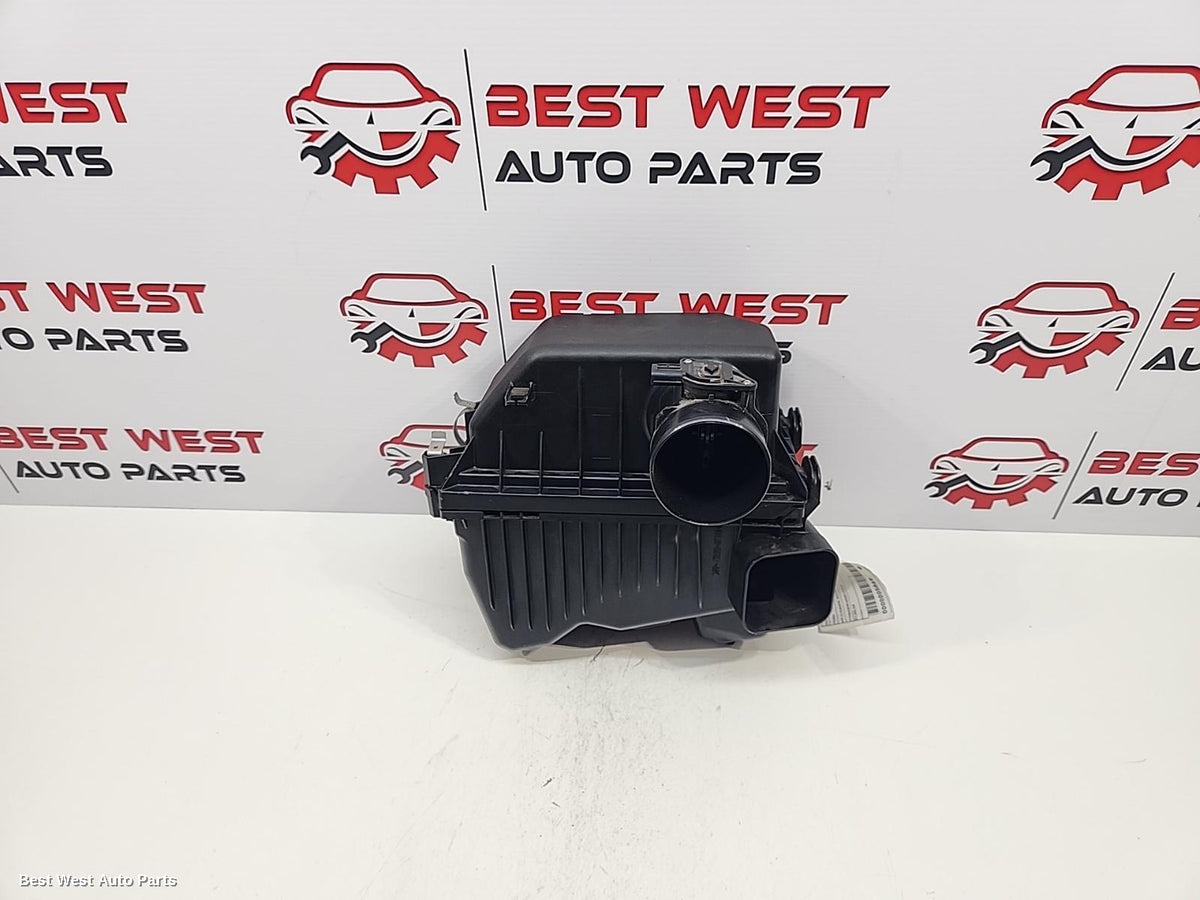 2021 TOYOTA CAMRY Air Cleaner/Box
