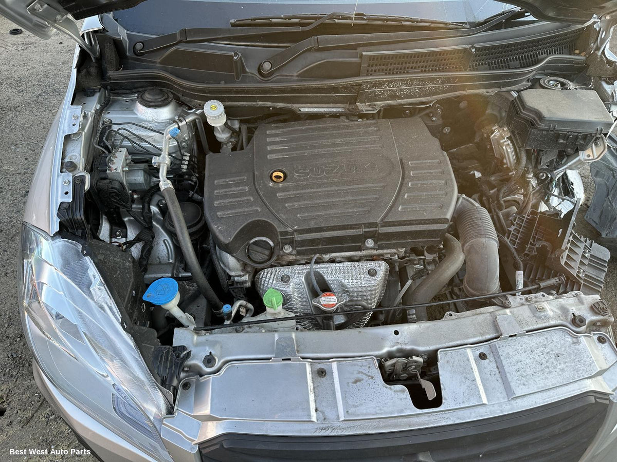 2016 SUZUKI S-CROSS Engine