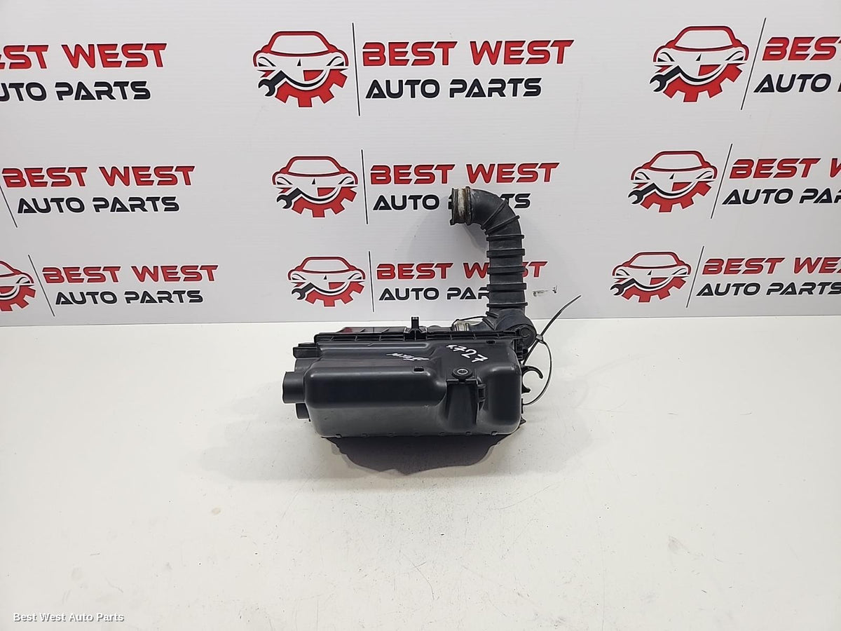 2014 MITSUBISHI MIRAGE Air Cleaner/Box