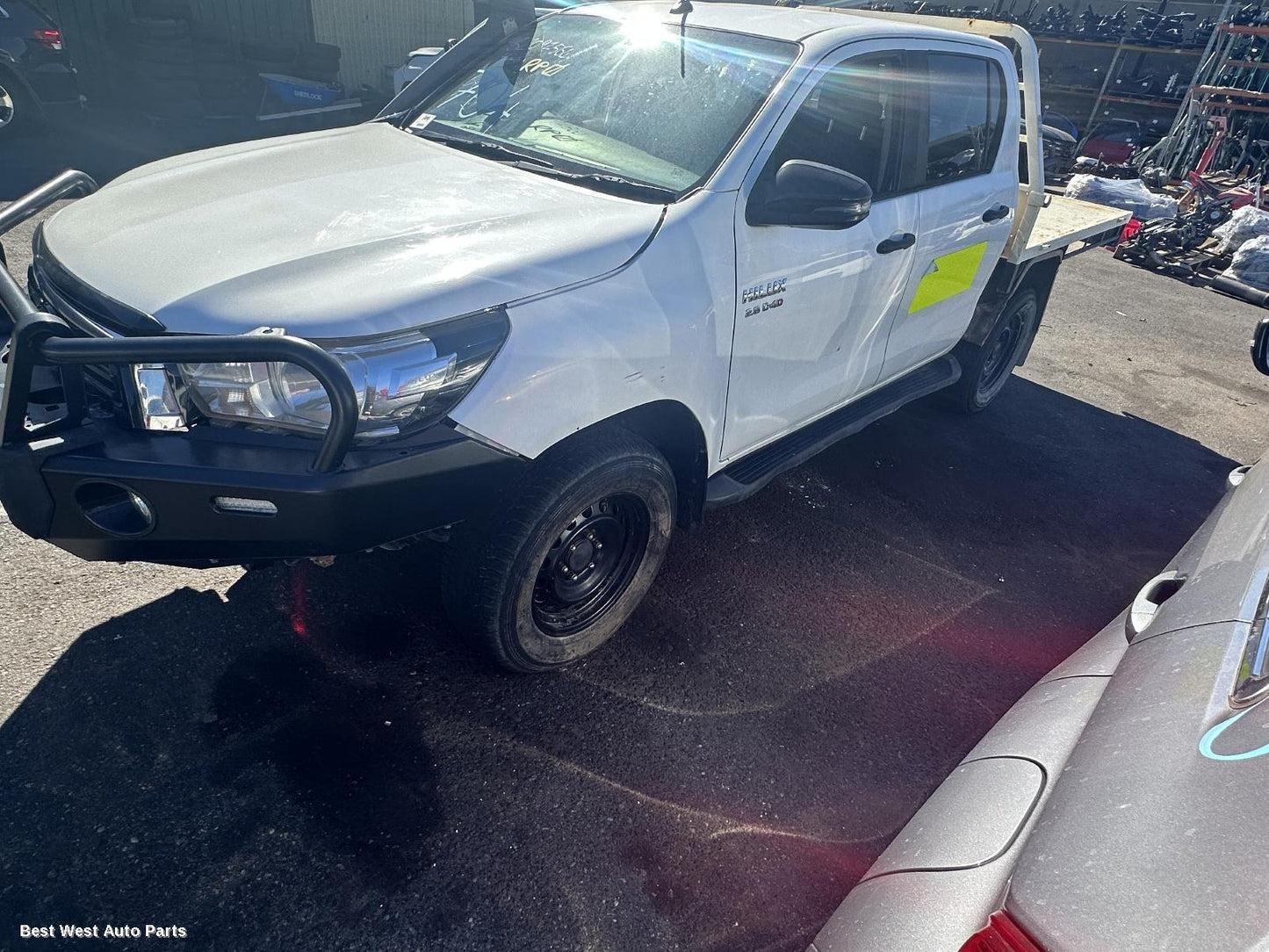 2019 TOYOTA HILUX Left Headlamp