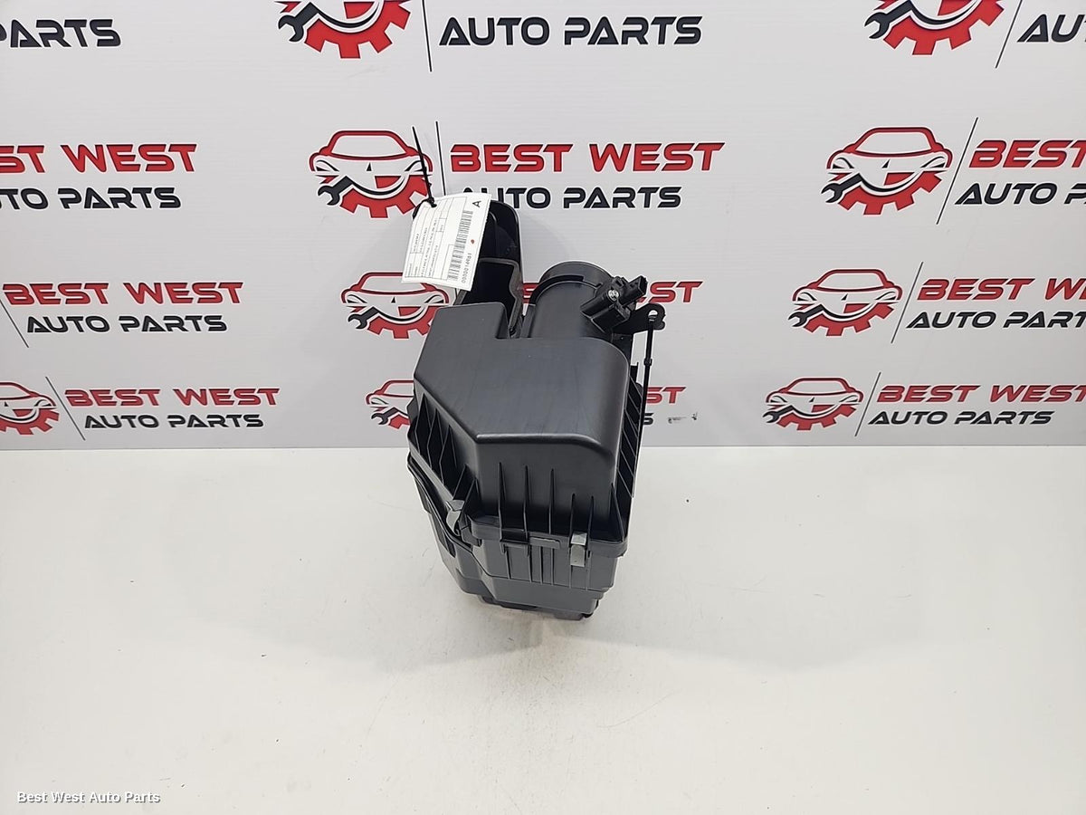 2023 MITSUBISHI OUTLANDER Air Cleaner/Box