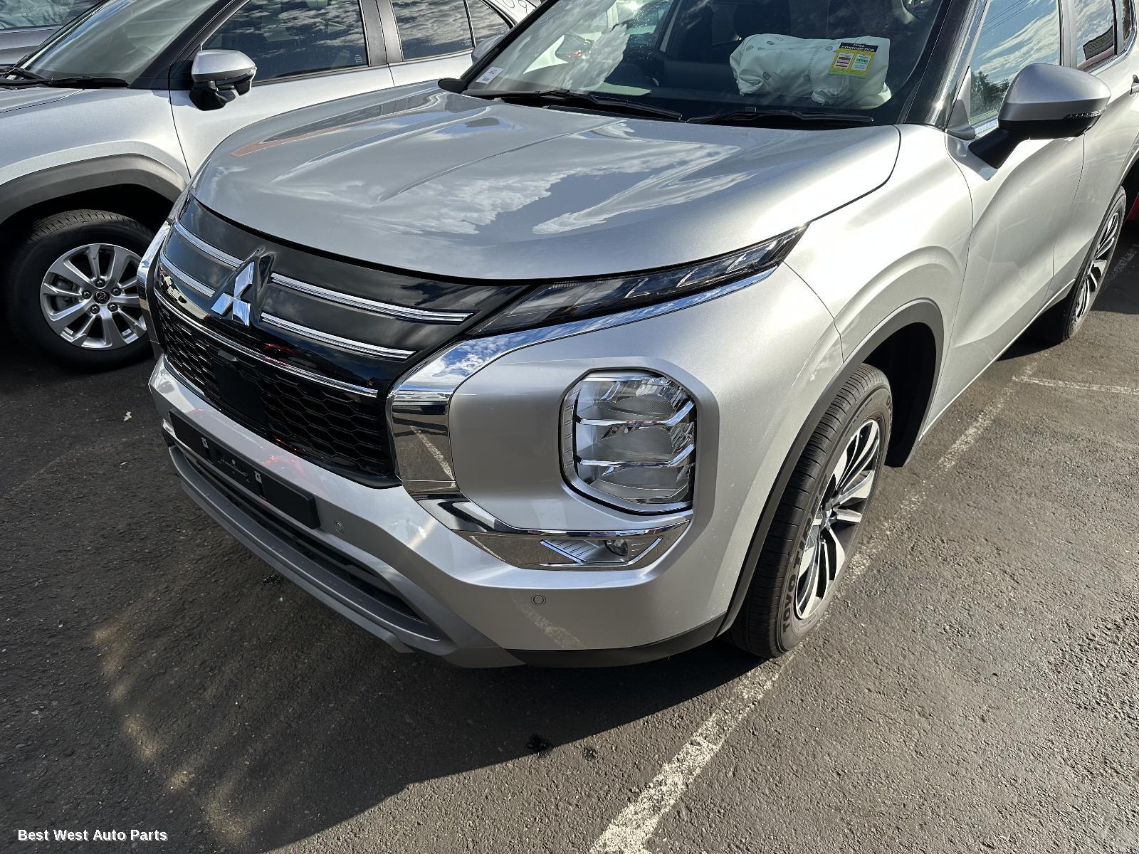 2025 MITSUBISHI OUTLANDER Wheel Mag