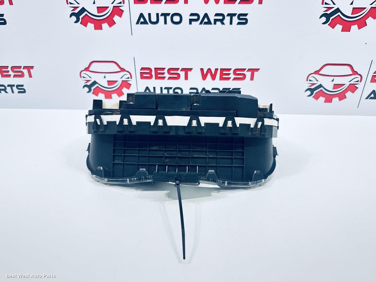 2018 NISSAN NAVARA Instrument Cluster