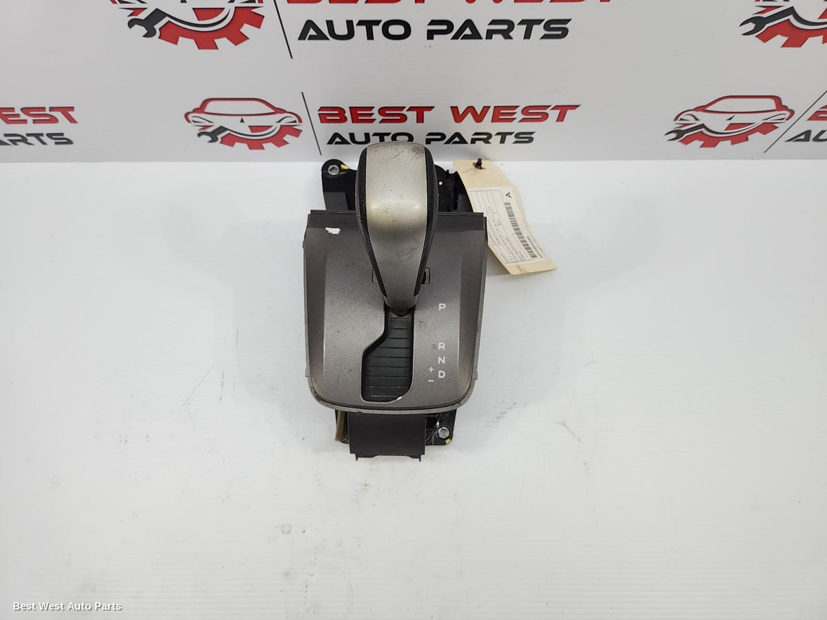 2017 HOLDEN COLORADO Gear Stick/Shifter