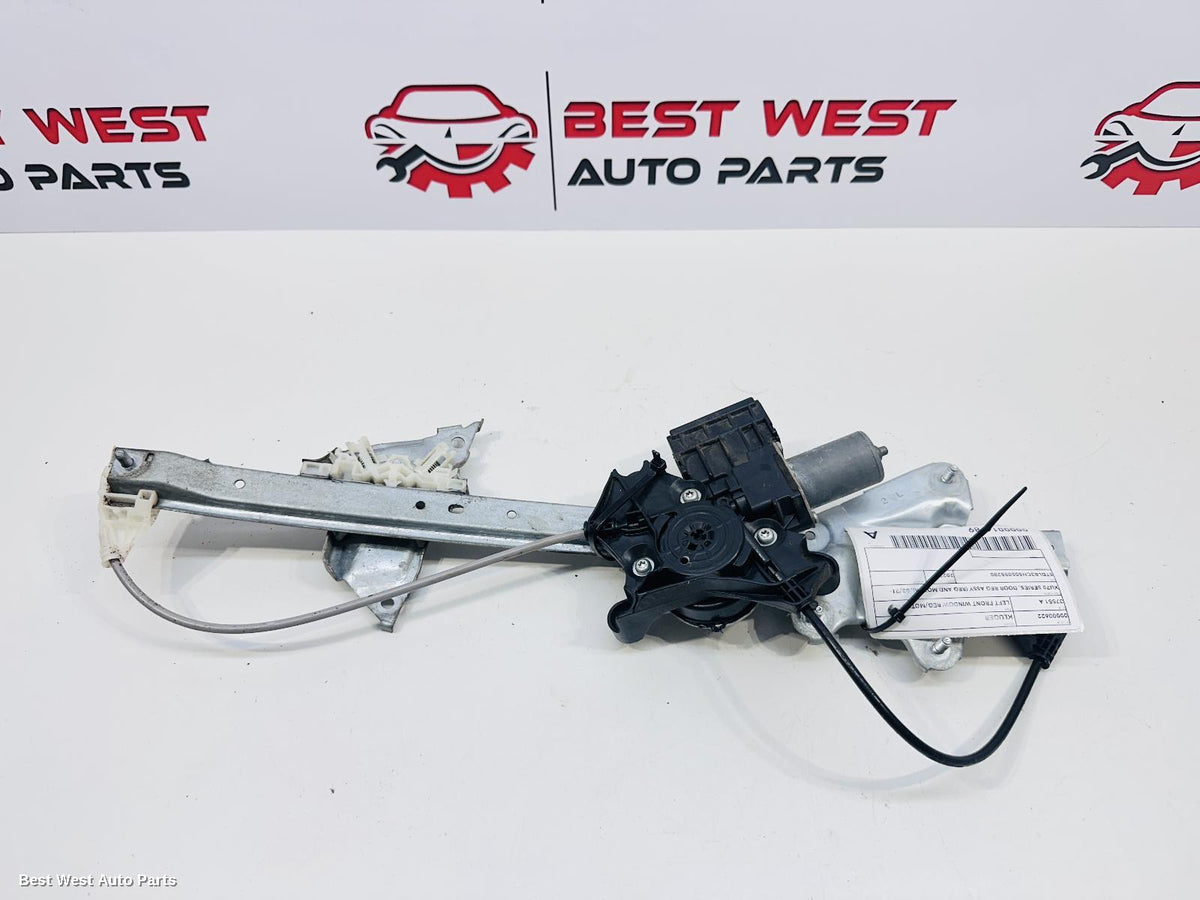 2022 TOYOTA KLUGER Left Front Window Reg/Motor