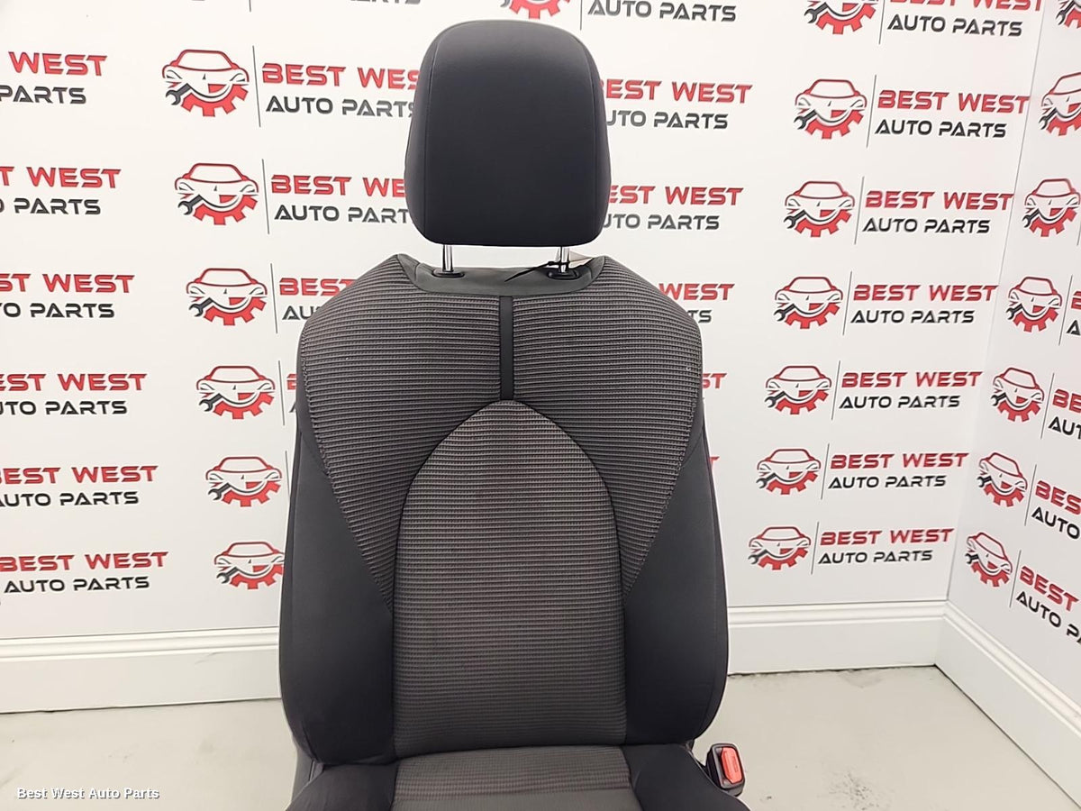 2022 TOYOTA KLUGER Front Seat
