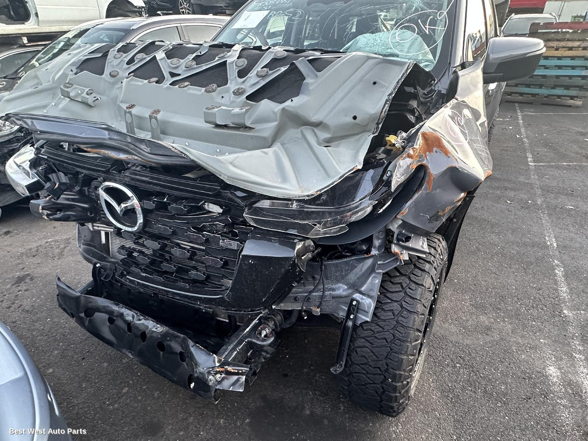 2025 MAZDA BT50 Left Front Door Window