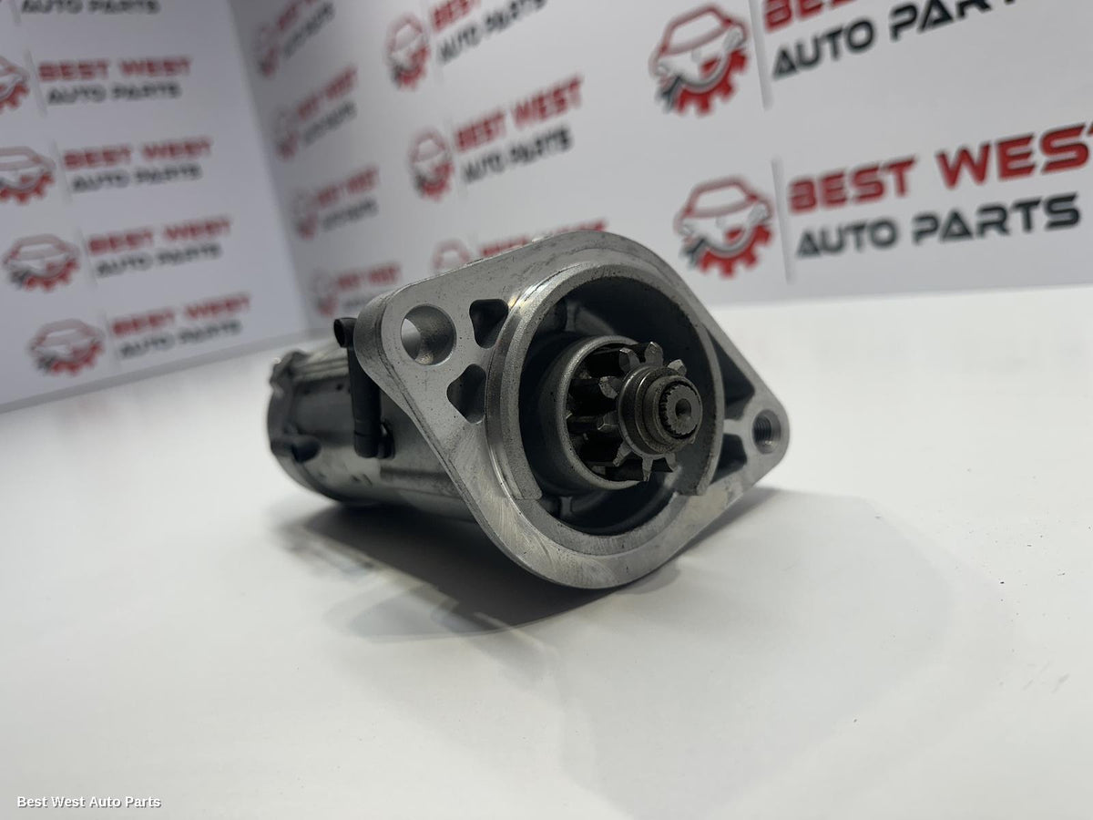 2024 TOYOTA HILUX Starter