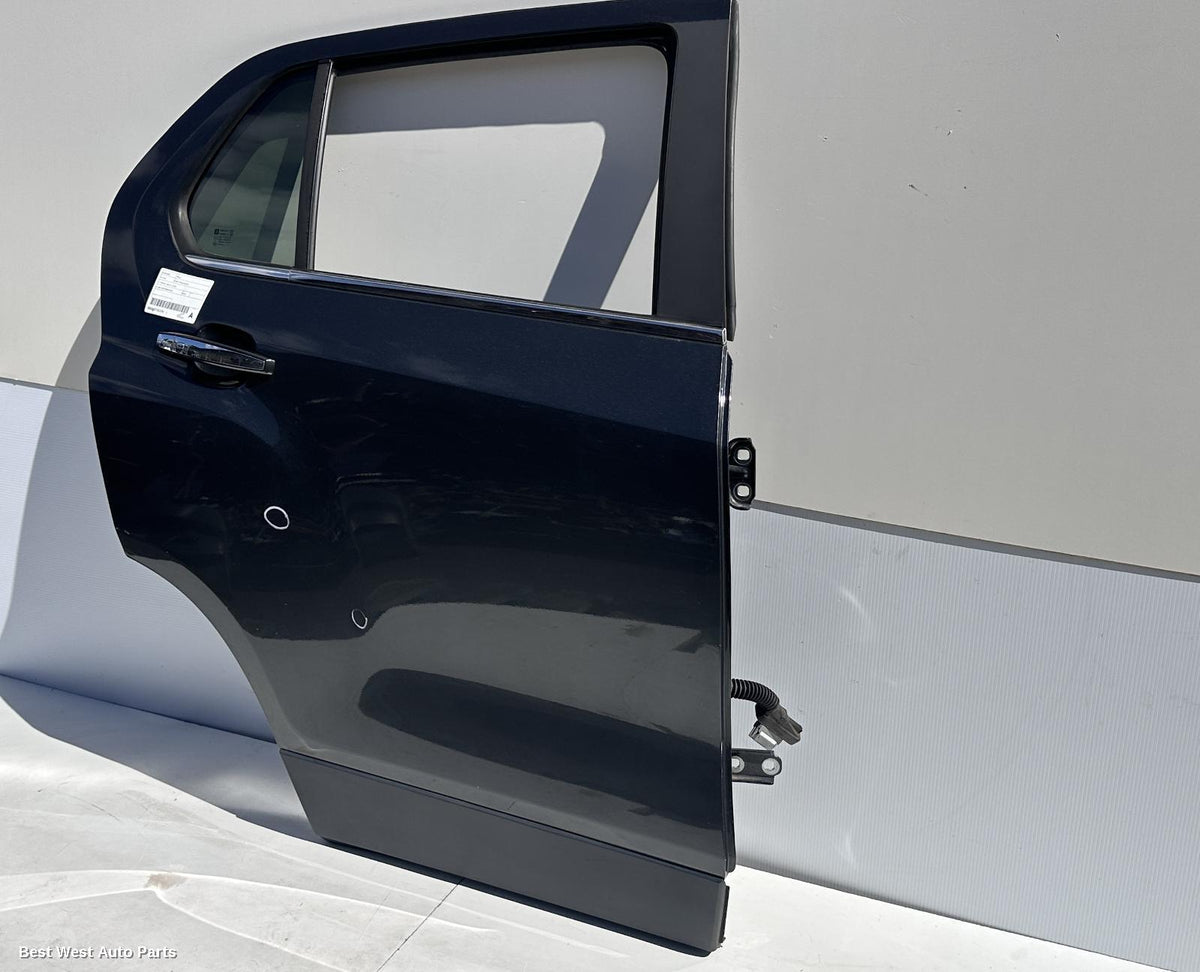2018 HOLDEN TRAX RIGHT_REAR_DOOR_SLIDING