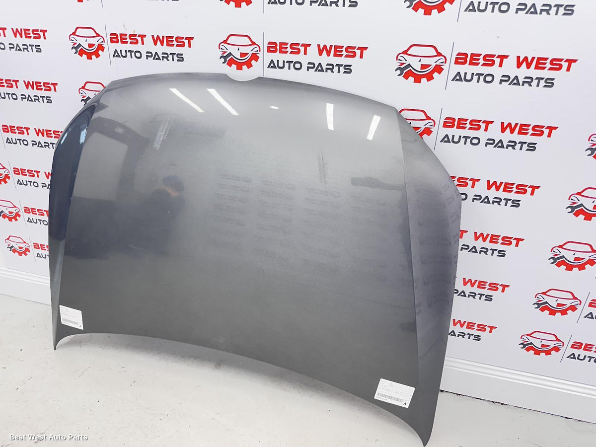 2012 VOLKSWAGEN POLO Bonnet