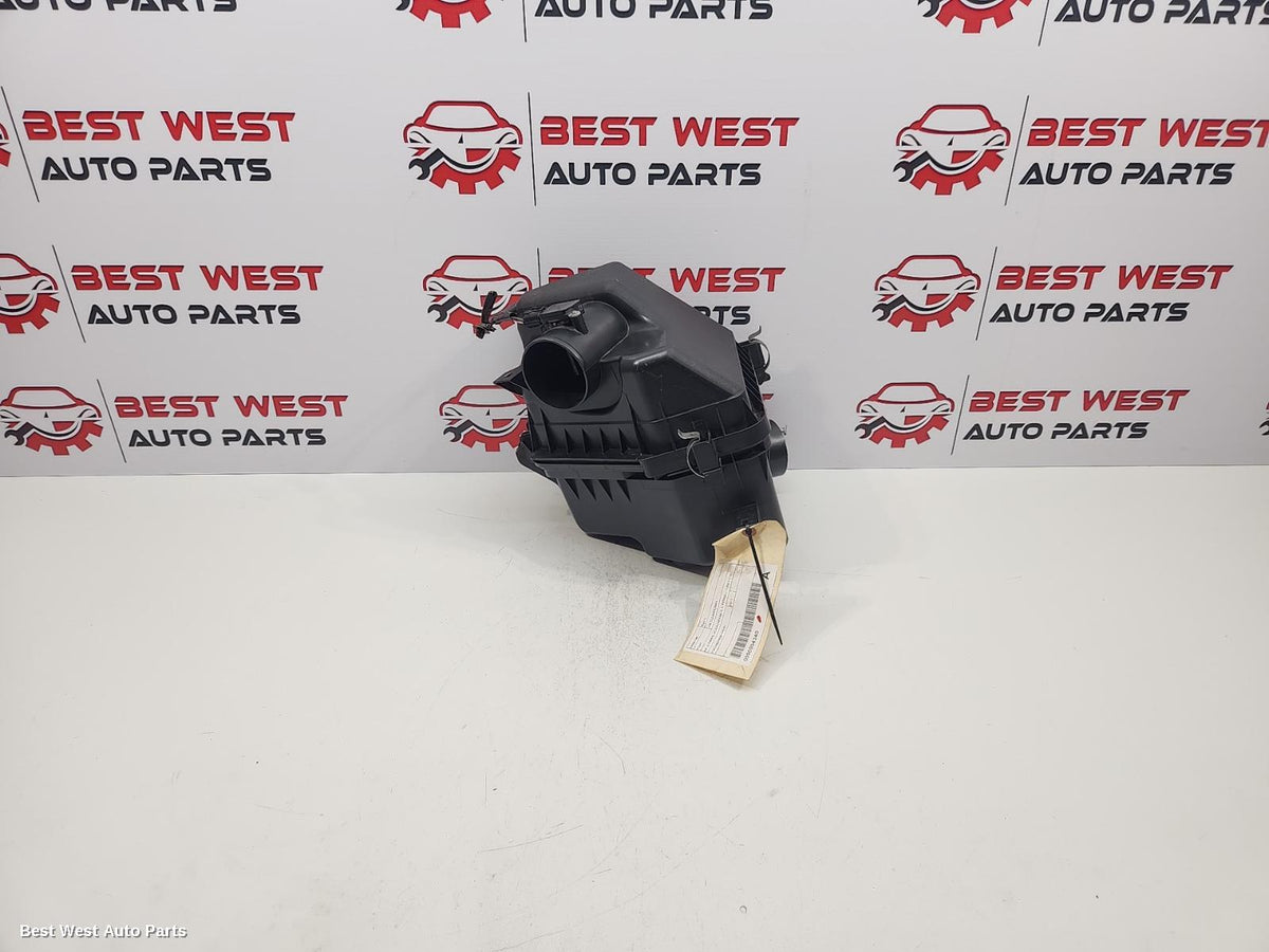 2011 TOYOTA RAV4 Air Cleaner/Box