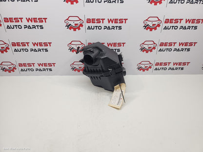 2011 TOYOTA RAV4 Air Cleaner/Box