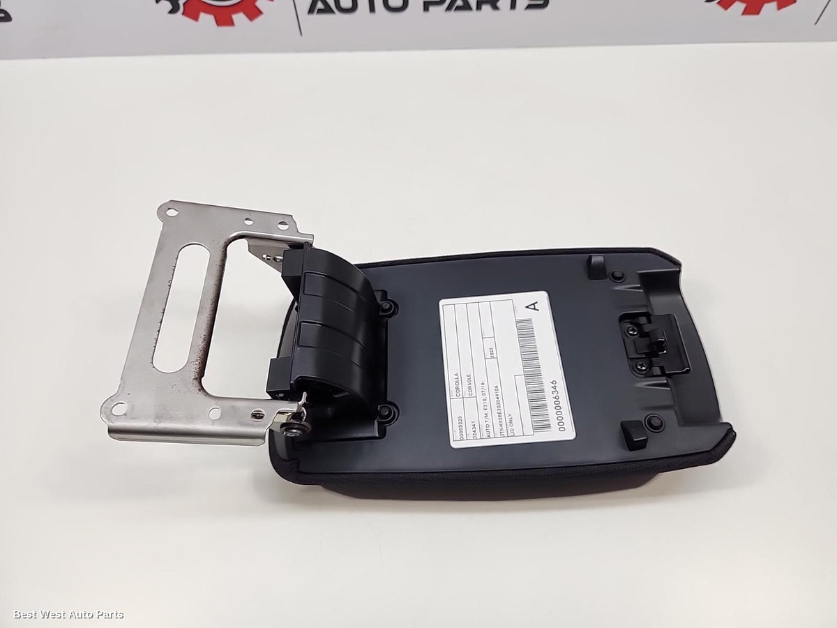 2022 TOYOTA COROLLA Console