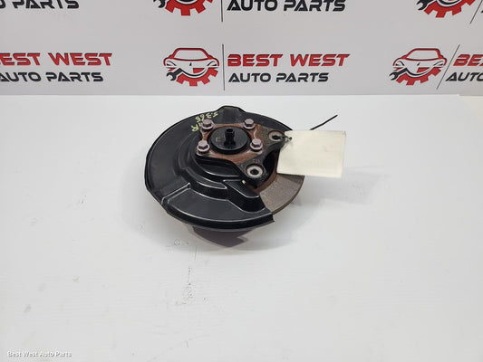 2021 TOYOTA YARIS CROSS Right Rear Hub Assembly