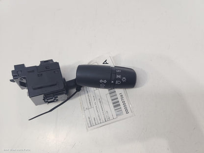 2020 MAZDA 2 Combination Switch