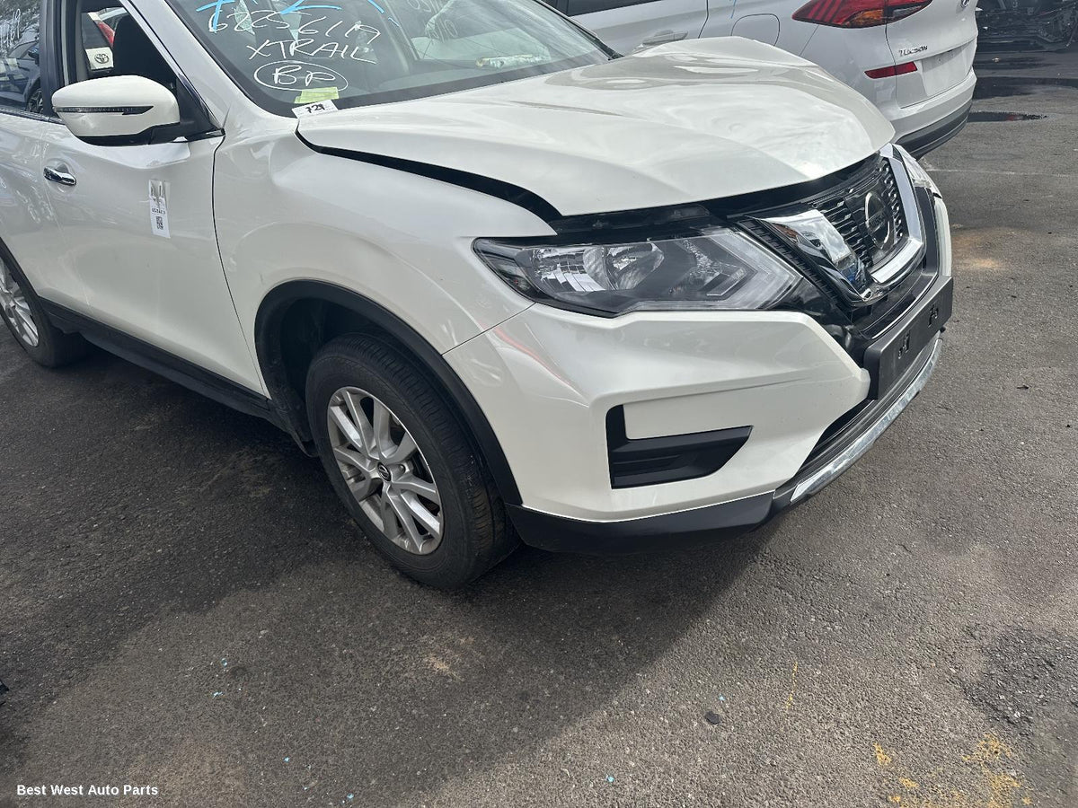 2020 NISSAN XTRAIL REVERSE_CAMERA