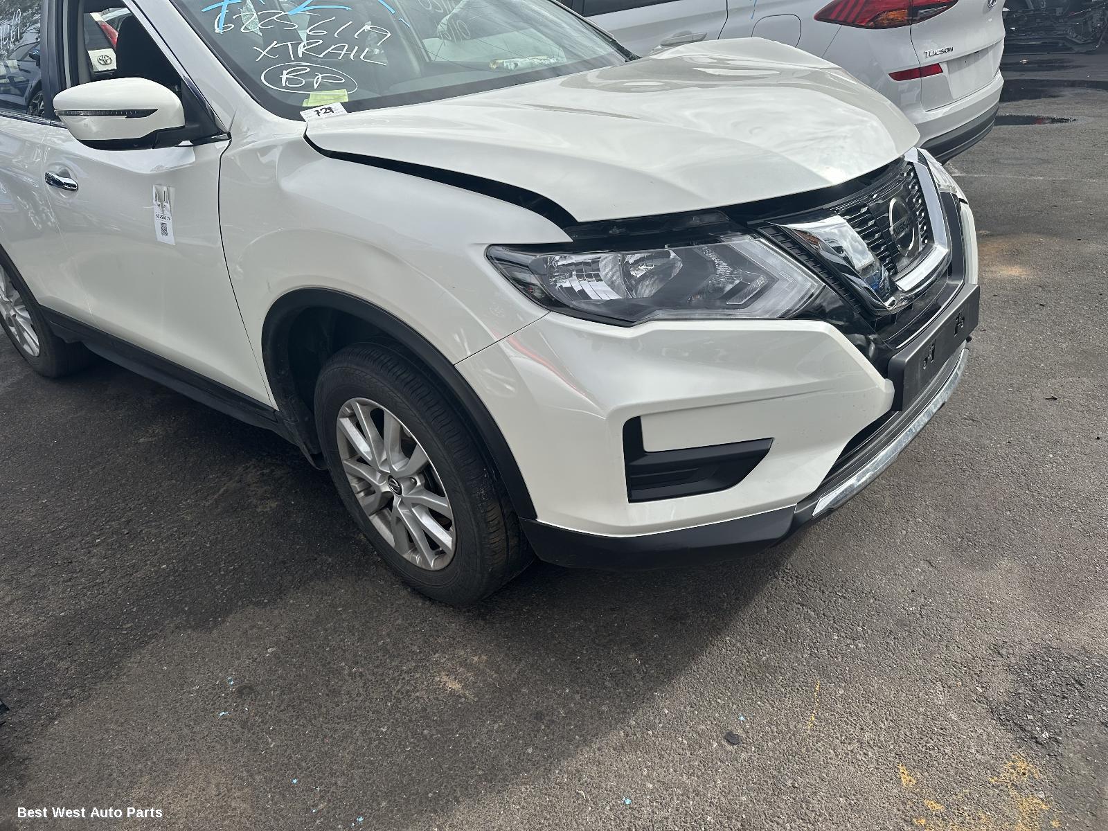 2020 NISSAN XTRAIL REVERSE_CAMERA