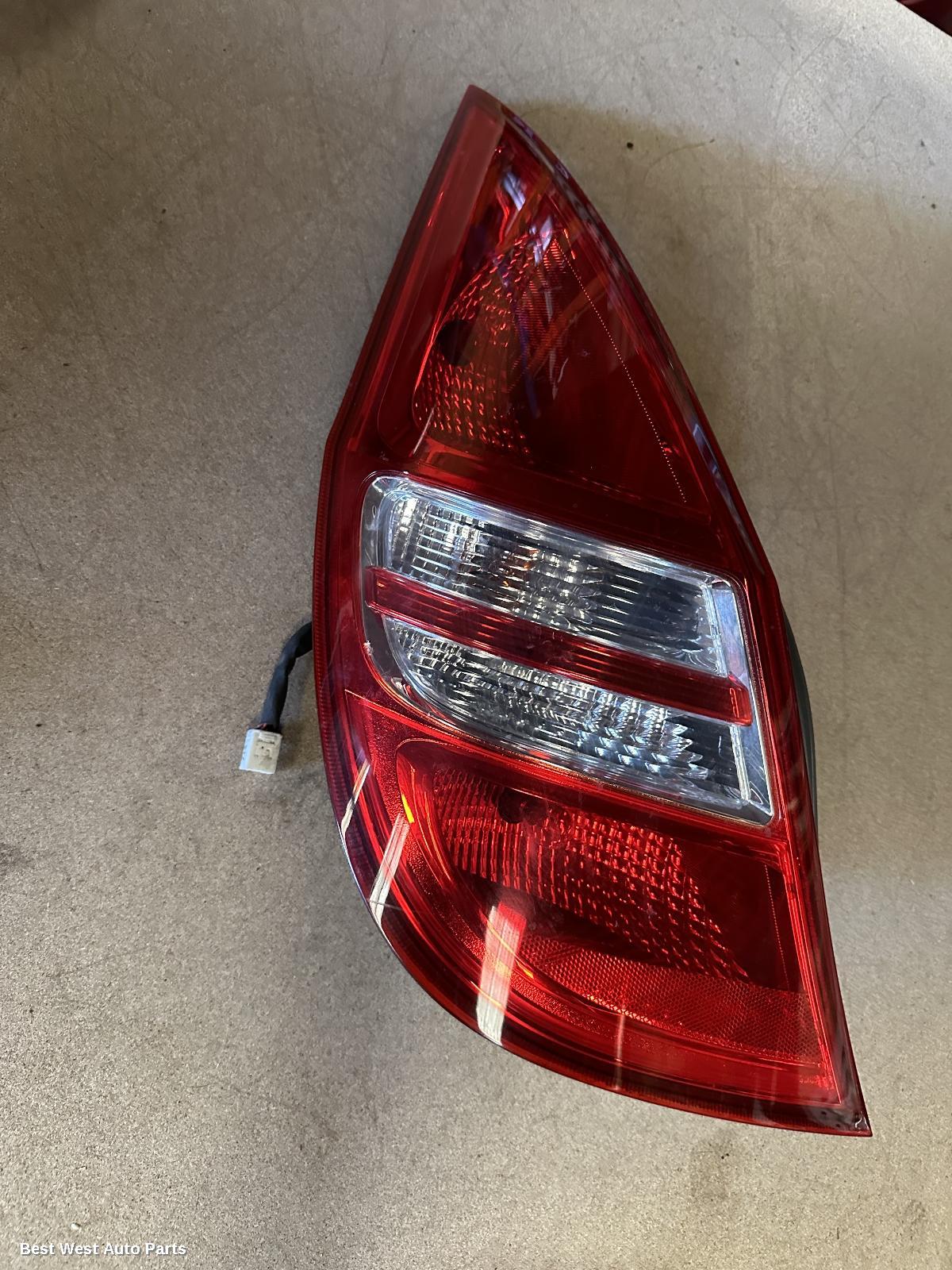 2010 HYUNDAI I30 Left Taillight