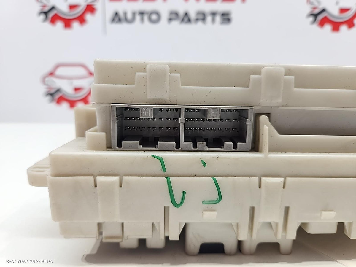 2015 MITSUBISHI MIRAGE Fuse Box