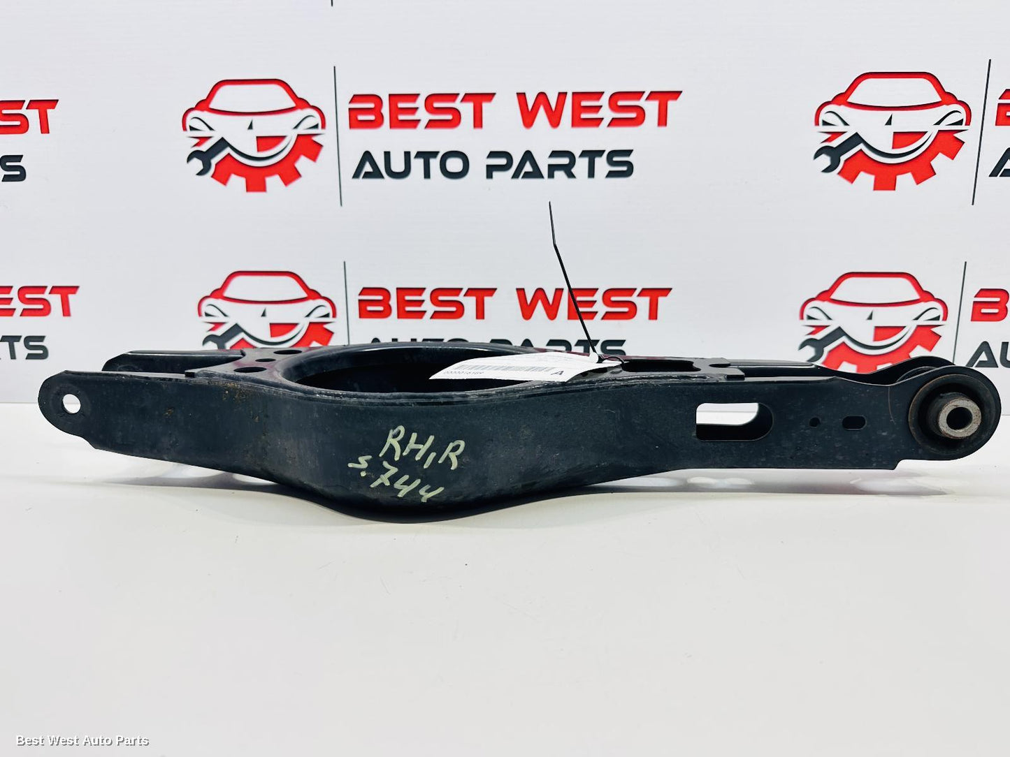2023 TOYOTA CAMRY Right Rear Trailing Arm