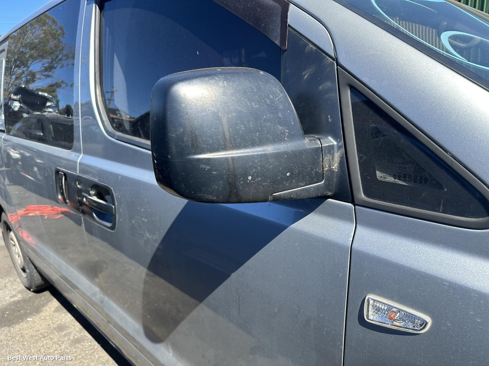 2011 HYUNDAI ILOAD/IMAX RIGHT_REAR_DOOR_SLIDING