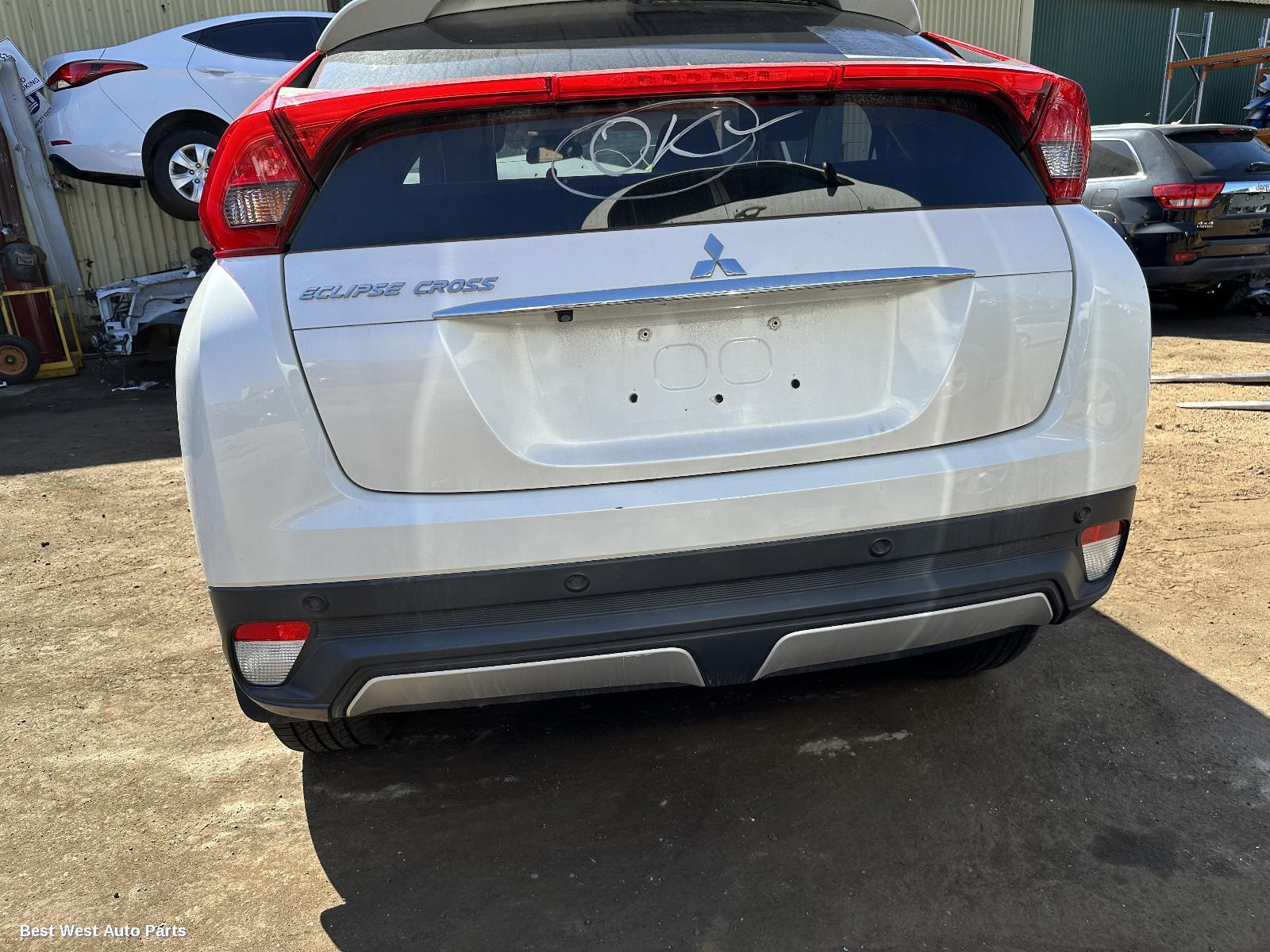 2018 MITSUBISHI ECLIPSE CROSS Bootlid/Tailgate