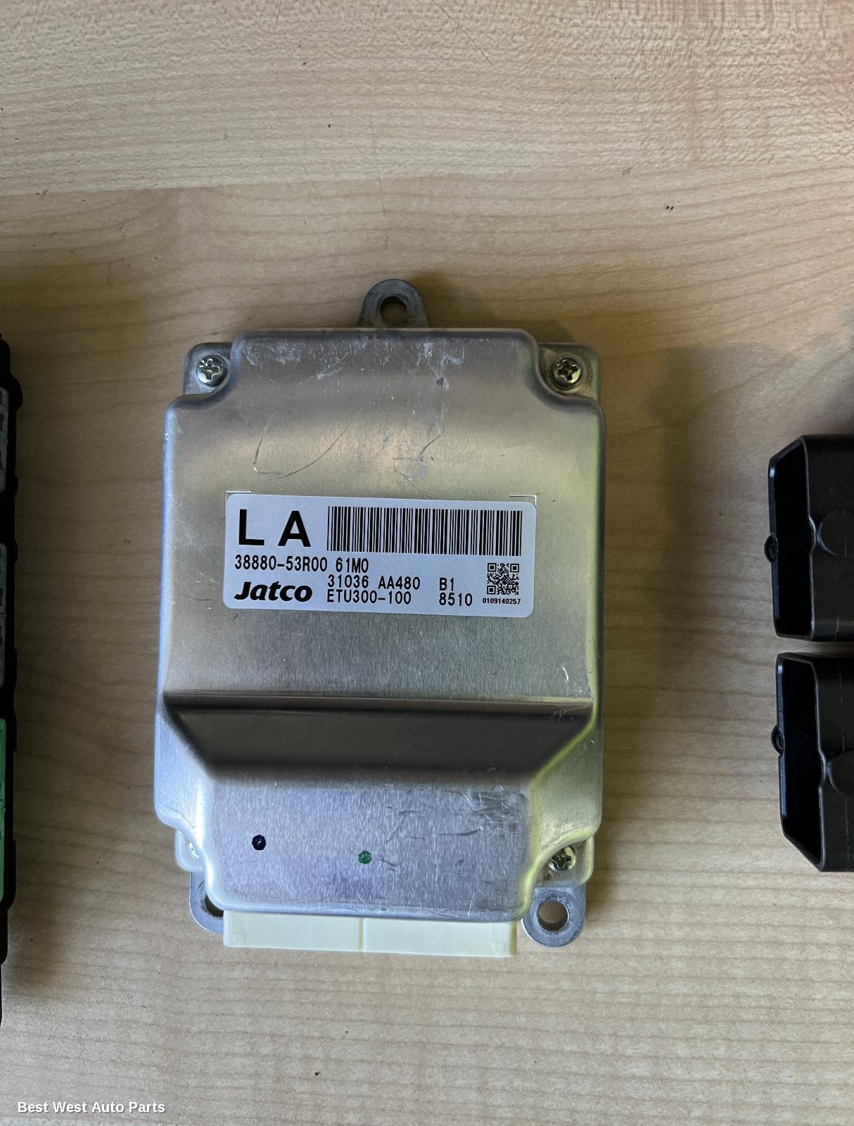 2018 SUZUKI SWIFT Ecu