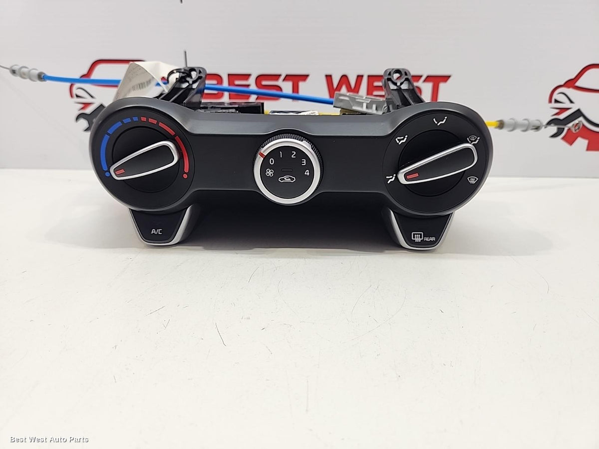 2018 KIA RIO Heater/Ac Controls