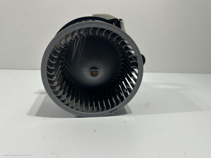 2015 HYUNDAI ILOAD/IMAX Heater Fan Motor