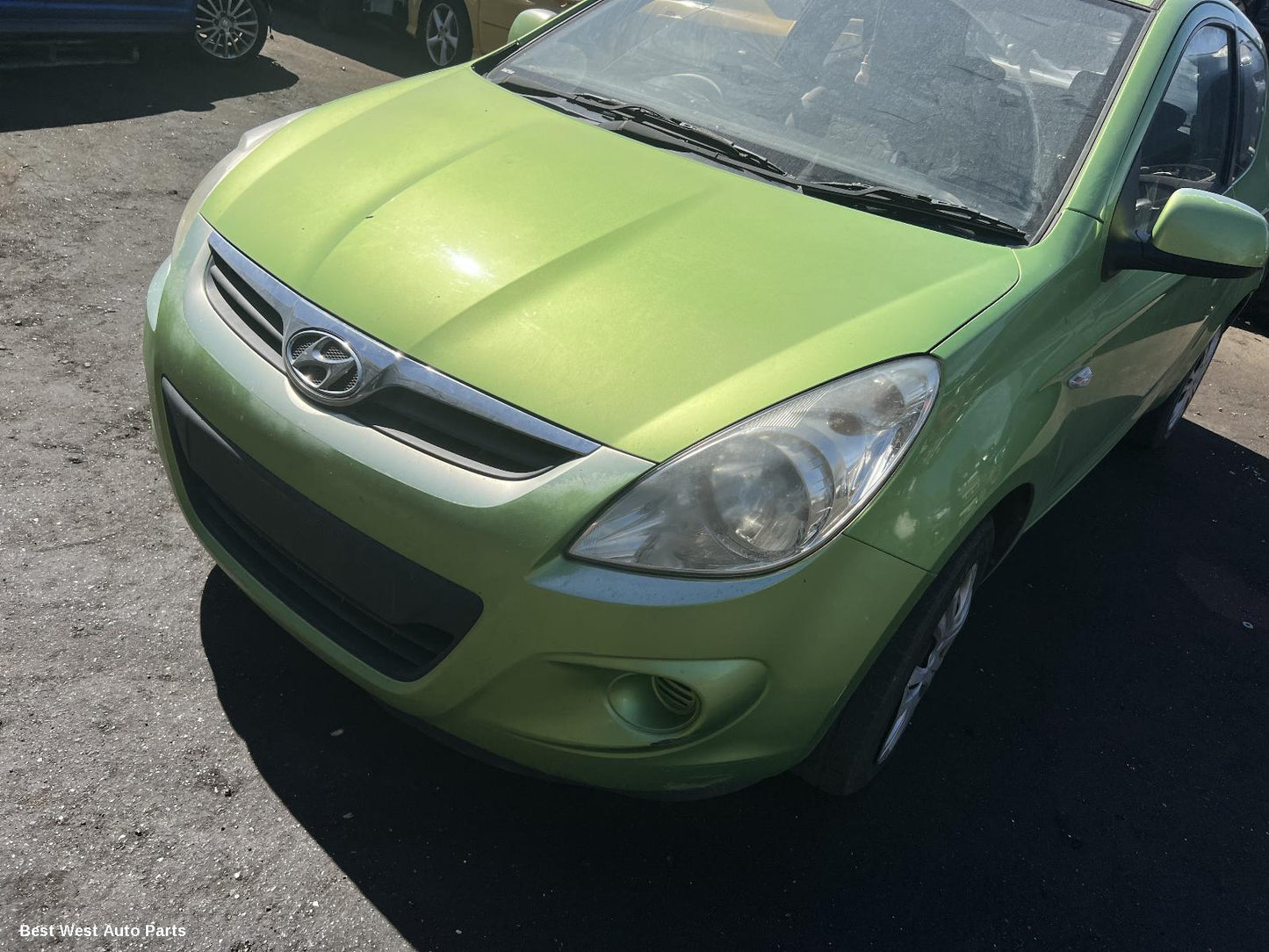 2011 HYUNDAI I20 Right Guard