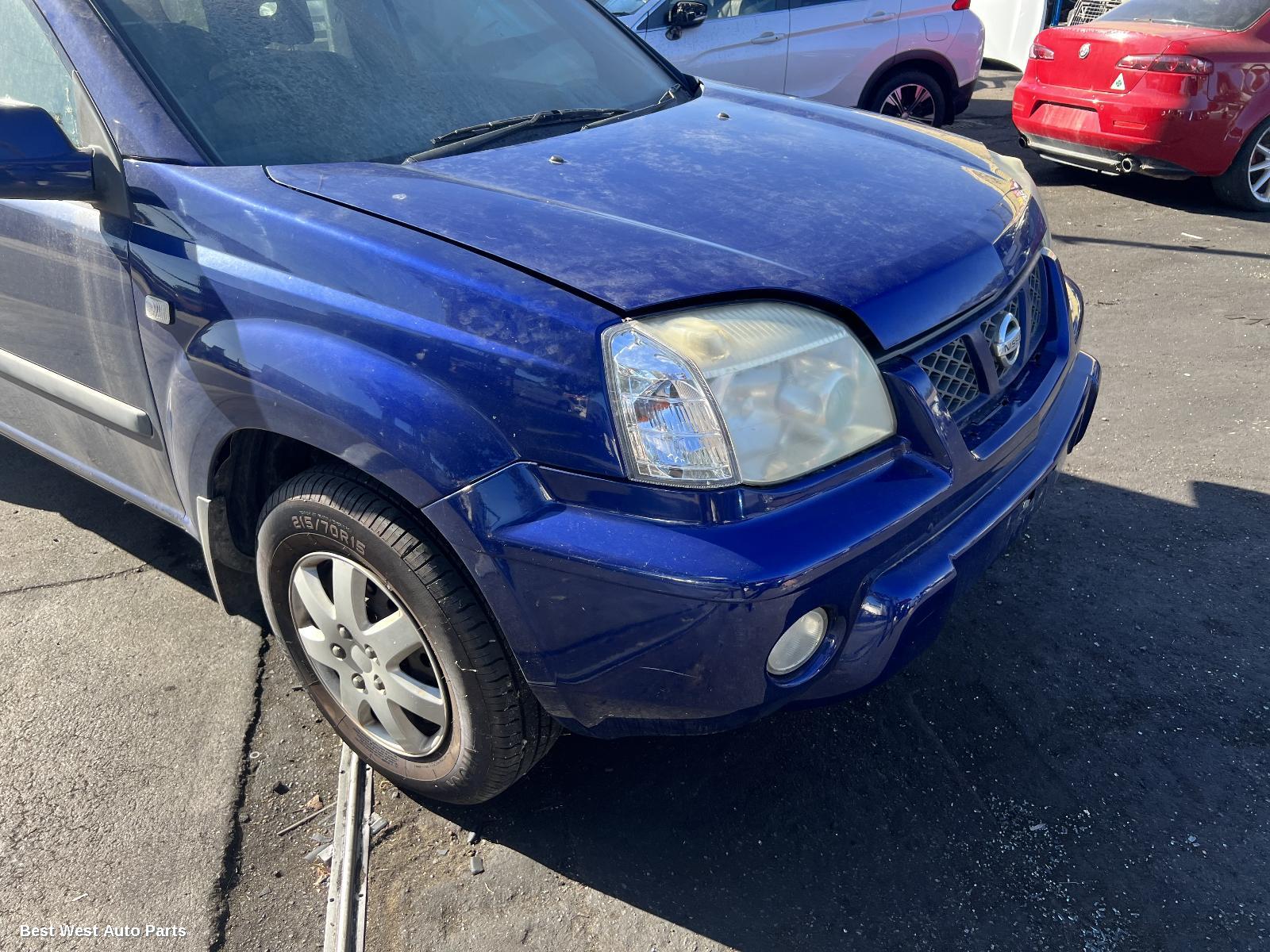 2005 NISSAN XTRAIL Right Guard