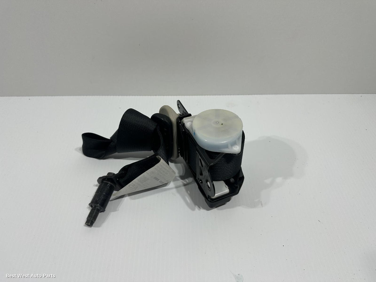 2023 NISSAN NAVARA Seatbelt/Stalk