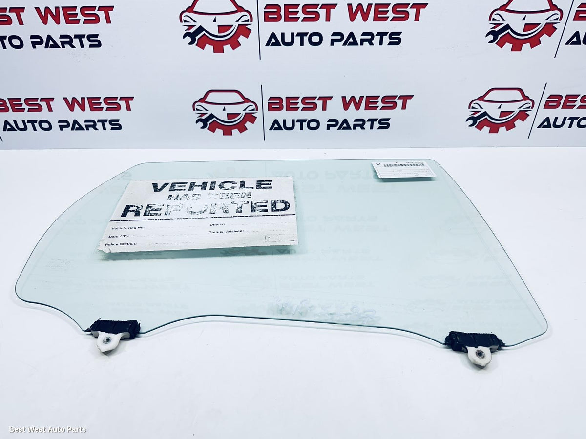 2020 MITSUBISHI ASX Right Rear Door Window