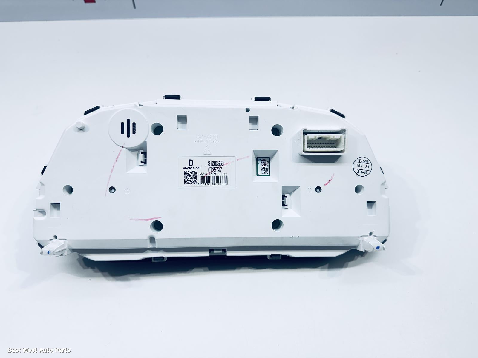 2021 MITSUBISHI TRITON Instrument Cluster