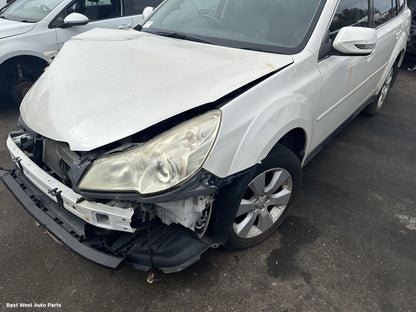 2009 SUBARU OUTBACK Left Taillight
