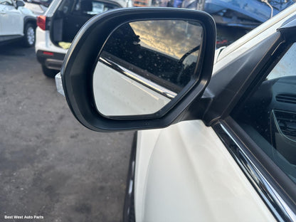 2025 MITSUBISHI PAJERO Left Door Mirror