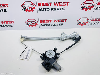 2021 TOYOTA COROLLA Left Front Window Reg/Motor