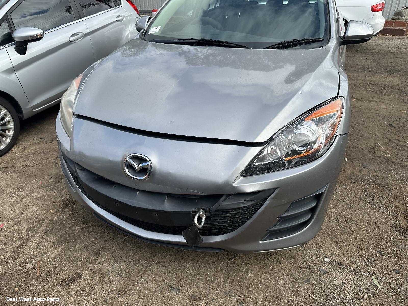 2010 MAZDA 3 Right Taillight