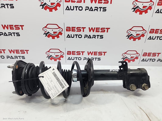 2017 TOYOTA COROLLA Right Front Strut