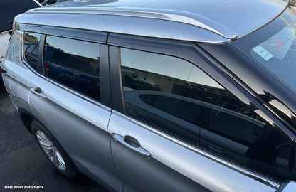 2023 MITSUBISHI OUTLANDER Roof Rack/Bars