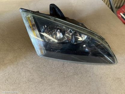 2005 FORD FOCUS Right Headlamp