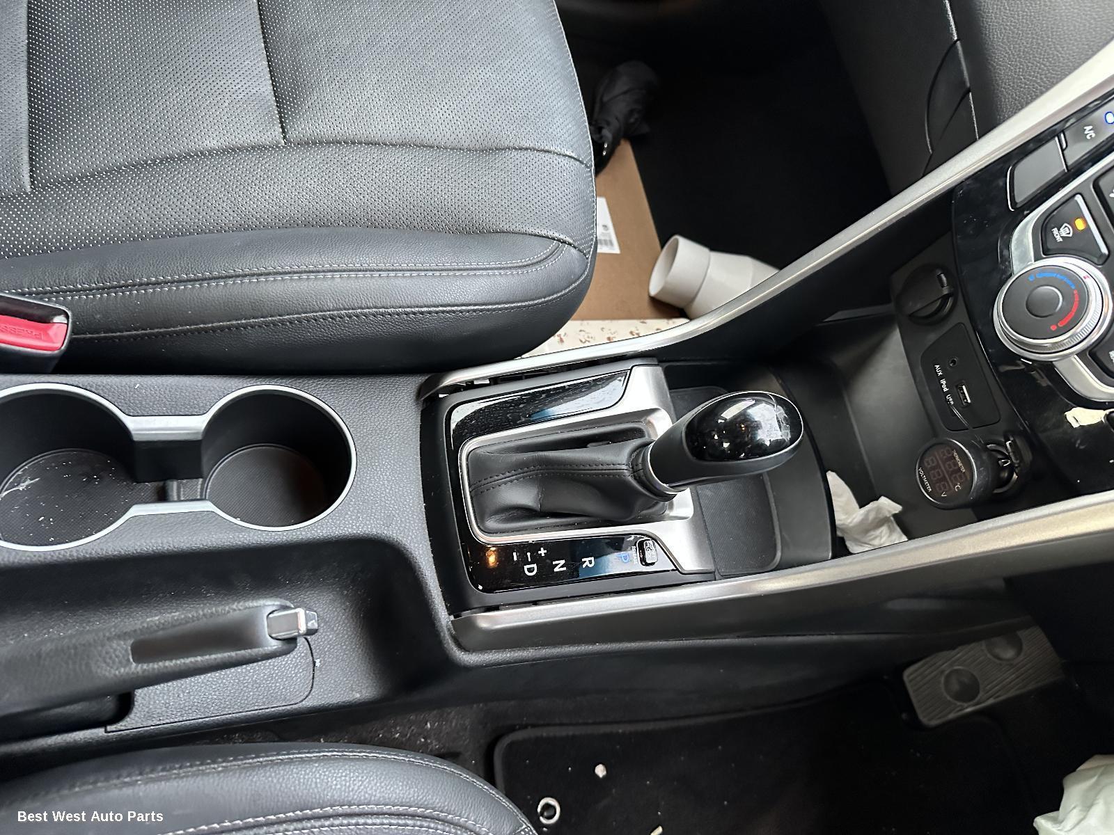2015 HYUNDAI I30 Gear Stick/Shifter