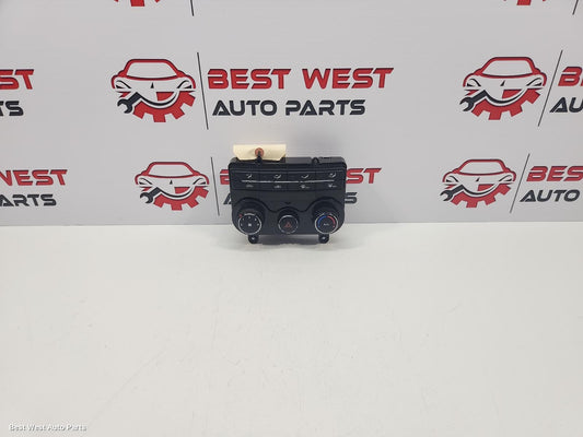 2011 HYUNDAI I30 Heater/Ac Controls
