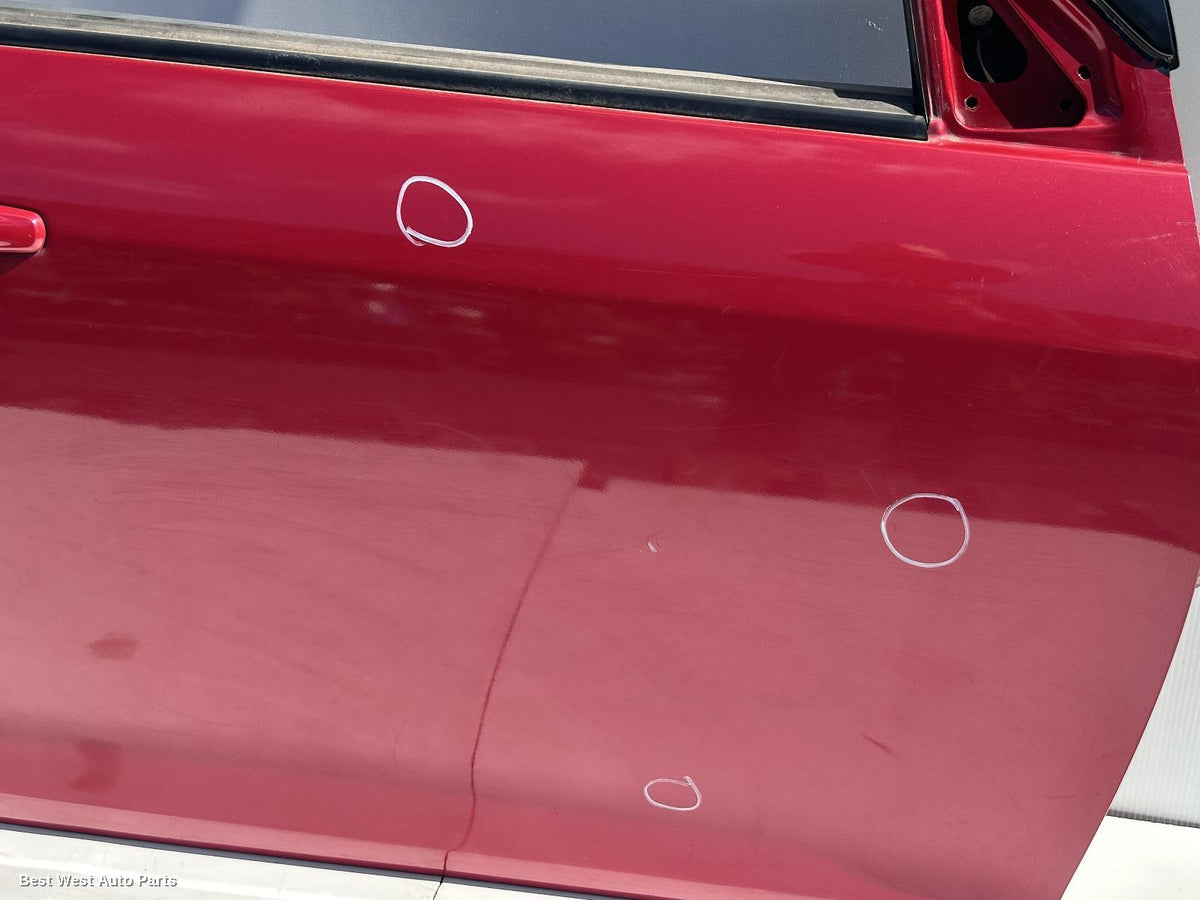 2013 SUZUKI SWIFT Right Front Door