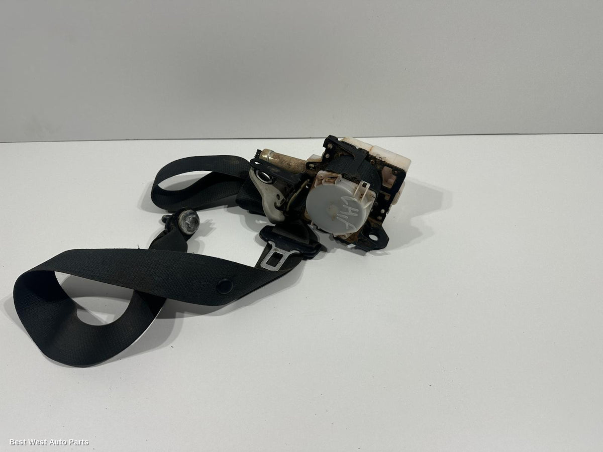 2019 TOYOTA HILUX Seatbelt/Stalk