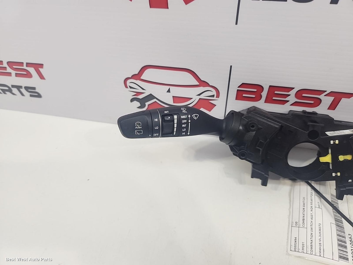2017 HYUNDAI I30 Combination Switch