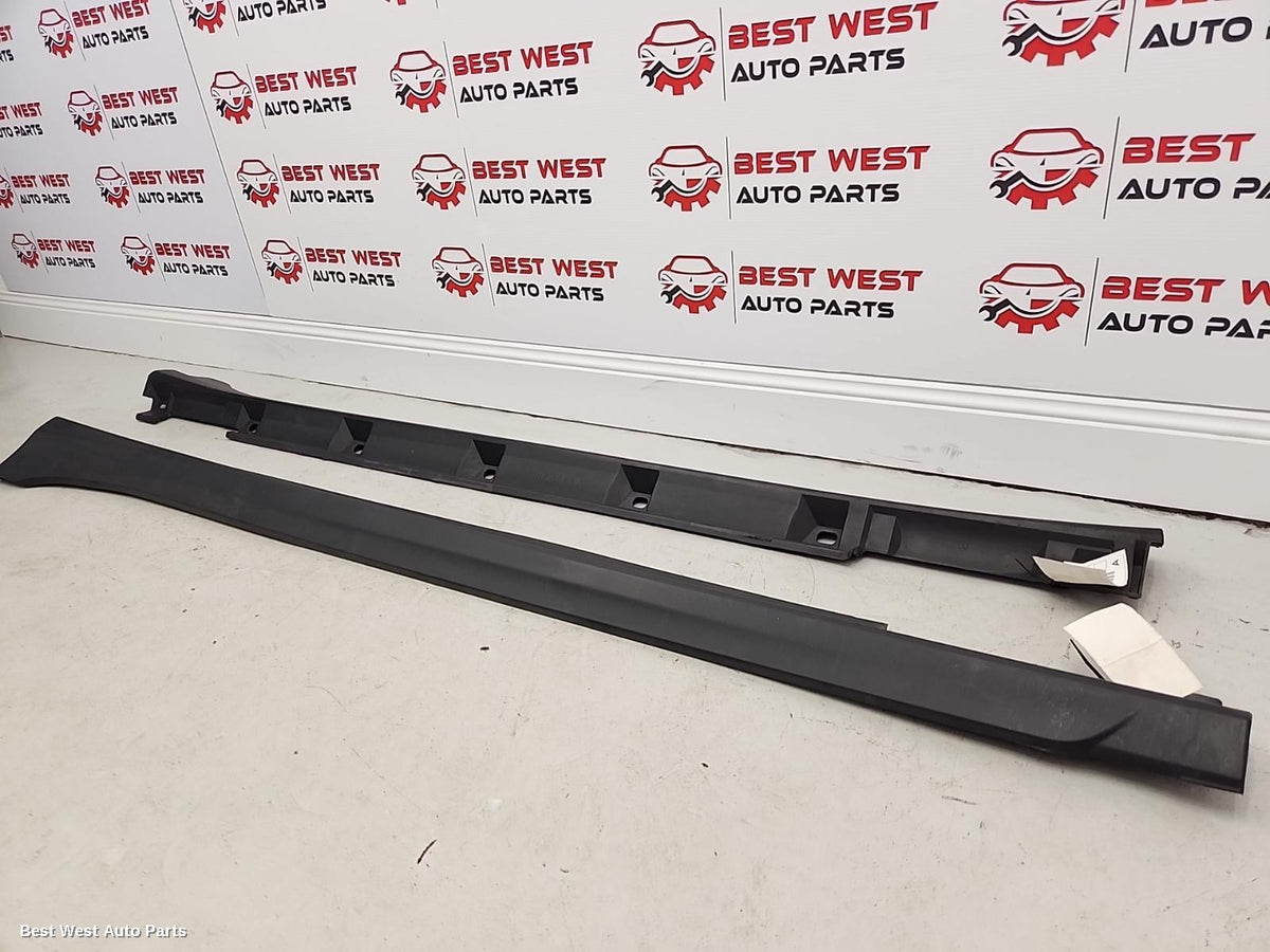 2018 SUBARU XV Side Step/Skirt