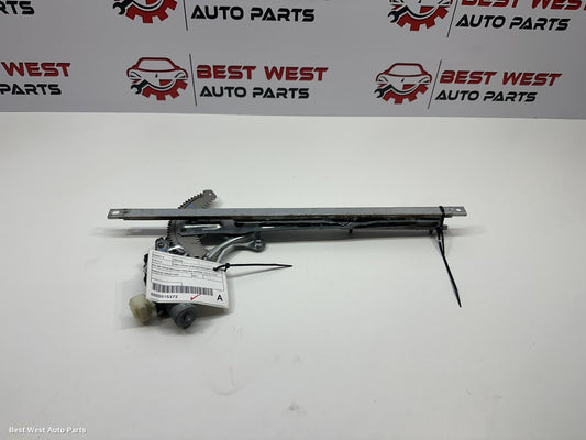 2021 MITSUBISHI TRITON Right Front Window Reg/Motor